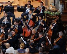 A útima apresentação da Orquestra Sinfônica do Paraná deste ano do projeto "Guaíra para Todos " na Igreja Matriz de Campo Largo.