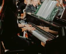 Palmeira Jazz Sinfônica apresenta o espetáculo “América Latina In Concert” no Guairinha