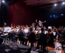 Orquestra Novva apresenta "Revelações Paranistas" no Guairinha