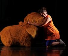 "Maria em Busca de Hovy": espetáculo para crianças celebra cultura paranaense retorna em cartaz