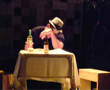 Teatro Colaborativo apresenta no Miniauditório: "Contos Trágicos e Cômicos de Enganar ou Não a Morte"