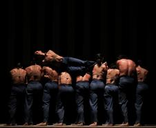 “Contraponto”, do Balé Teatro Guaíra, foi indicado ao Prêmio APCA na categoria Elenco, um reconhecimento histórico para a companhia.