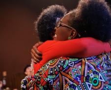 Entrega do Prêmio Gralha Azul aconteceu nesta segunda-feira (01)