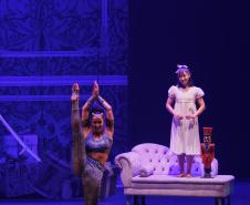 “O Quebra-Nozes”: montagem do Teatro Guaíra emociona plateia lotada na primeira noite de apresentação