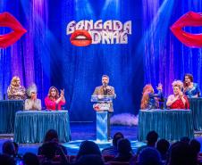 Fenômeno de público pelo país, espetáculo "Gongada Drag" chega ao Teatro Guaíra