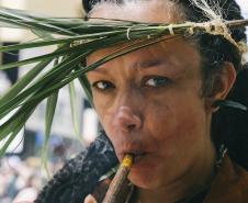 "Raçudas", peça reflete sobre raça, gênero e pertencimento no Brasil