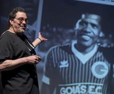  "Na Marca do Penâlti" Walter Casagrande Jr. estreia  monólogo autobiográfico