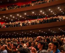 Orquestra Sinfônica do Paraná abre temporada 2026 com novo piano e solista internacional