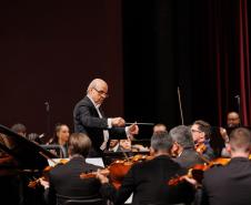 Orquestra Sinfônica do Paraná e Balé Teatro Guaíra abrem seleções para músicos e bailarinos