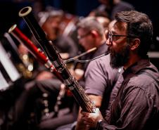 Orquestra Sinfônica do Paraná encanta crianças em concerto didático em Araucária