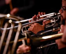Orquestra Sinfônica do Paraná encanta crianças em concerto didático em Araucária