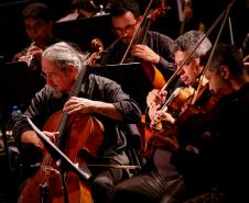 Orquestra Sinfônica do Paraná encanta crianças em concerto didático em Araucária