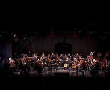 Orquestra Sinfônica do Paraná encanta crianças em concerto didático em Araucária