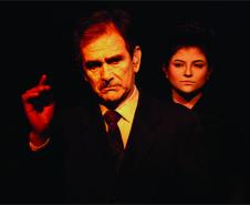 “Efeito de Existir” provoca reflexão sobre consciência e moral no Teatro Guaíra