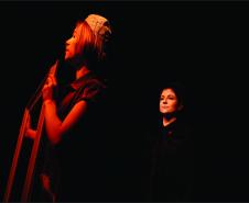 “Efeito de Existir” provoca reflexão sobre consciência e moral no Teatro Guaíra