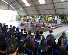 Escola de Dança Teatro Guaíra faz primeira apresentação de 2026 do projeto Guaíra para Todos.