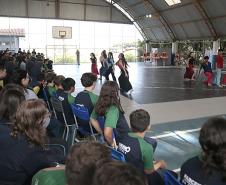Escola de Dança Teatro Guaíra faz primeira apresentação de 2026 do projeto Guaíra para Todos.