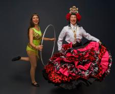 "Muito Dinheiro Envolvido" comédia com Andy Gercker e Fernanda Magnani estreia no Teatro José Maria Santos