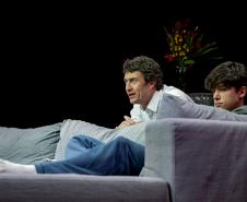 Com Gabriel Braga Nunes e Maria Ribeiro, espetáculo “O Filho” chega a Curitiba com única apresentação no Guairão