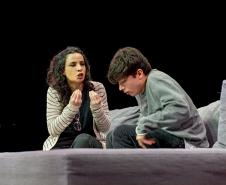 Com Gabriel Braga Nunes e Maria Ribeiro, espetáculo “O Filho” chega a Curitiba com única apresentação no Guairão