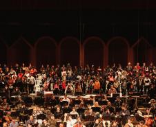 Projeto grandioso: concerto dos 41 anos da OSP mobiliza 230 artistas e crianças no Guairão 