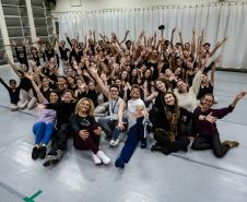Escola de Dança Teatro Guaíra celebra 70 anos com espetáculo inédito que revisita a própria trajetória