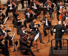 Concerto dos 41 anos da Orquestra Sinfônica do Paraná leva mais de 4,3 mil pessoas ao Guaíra