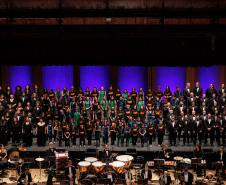 Concerto dos 41 anos da Orquestra Sinfônica do Paraná leva mais de 4,3 mil pessoas ao Guaíra