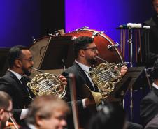 Orquestra Sinfônica do Paraná lota Guairão e encerra semana de recorde de público