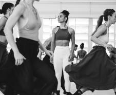 Estreia nesta semana: “GiselleS” transforma clássico em uma história sobre identidade, amor e aparência