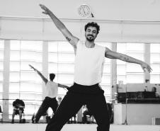 Estreia nesta semana: “GiselleS” transforma clássico em uma história sobre identidade, amor e aparência