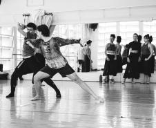 Estreia nesta semana: “GiselleS” transforma clássico em uma história sobre identidade, amor e aparência