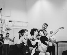 Estreia nesta semana: “GiselleS” transforma clássico em uma história sobre identidade, amor e aparência