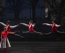 Espetáculo "GiselleS" estreou neste final de semana.