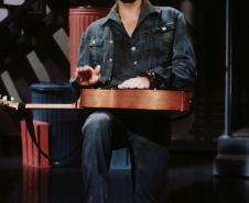"Elvis In Concert Live On Screen": Rei do Rock é homenageado em espetáculo no Teatro Guaíra