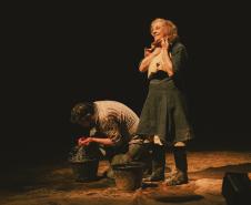 Premiado “Tom na Fazenda”, com Armando Babaioff, retorna ao Teatro Guaíra