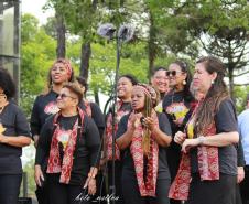 Coral Negro de Curitiba apresenta  “Zumbi e Dandara: Herança dos  Palmares” no Teatro Guaíra 