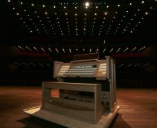 Centro Cultural Teatro Guaíra incorpora novo órgão eletrônico ao seu patrimônio musical