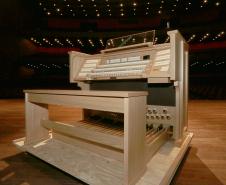 Centro Cultural Teatro Guaíra incorpora novo órgão eletrônico ao seu patrimônio musical