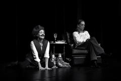 Espetáculo "Com que Roupa? Mulheres Travestidas em Shakespeare"