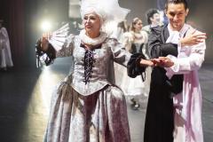 Ana Silva no palco em O Quebra-Nozes e se depedindo 