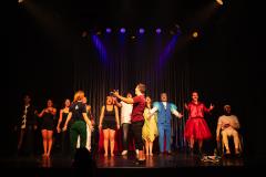 Cenas da peça "Make Morte Pop Again" 