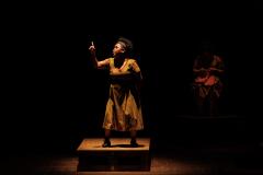 Daqui Ninguém Sai Teatro de COmédia do Paraná