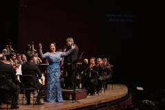 Casa cheia: Orquestra Sinfônica do Paraná emociona com obras de Strauss e convidados internacionais no Guairão