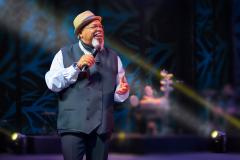 Passeio pela obra do artista: "Jorge Aragão 50 anos de Poesia", em apresentação única e gratuita 