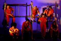 Espetáculo “Amarga Ferrugem” discute sistema prisional em apresentações no Miniauditório