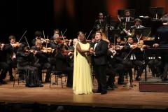 Concerto com Ópera de Paris e Orquestra Sinfônica do Paraná emocionou o público que lotou o auditório Bento Munhoz da Rocha Neto na noite desta quarta-feira (08). 