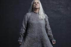 Ficções: Monólogo estrelado por Vera Holtz retorna a Curitiba