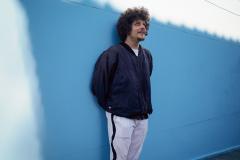 Turnê de Chico Chico “Let It Burn /Deixa Arder” chega ao Guairinha em duas apresentações