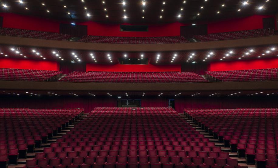 Suspensão de eventos no Centro Cultural Teatro Guaíra
